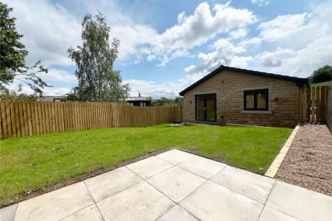 2 bedroom detached bungalow for sale