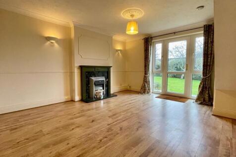St. Johns Hill, Wimborne 2 bed terraced house for sale