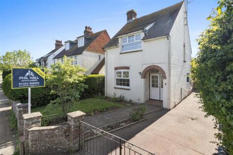 2 bedroom detached house for sale