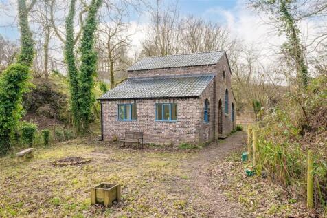2 bedroom cottage for sale