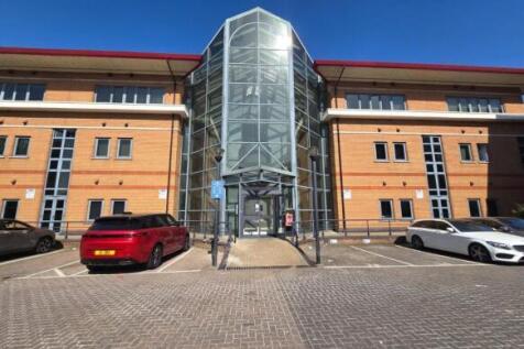 Mondial Way, Harlington, Hayes, UB3 5AR 1 bed flat for sale