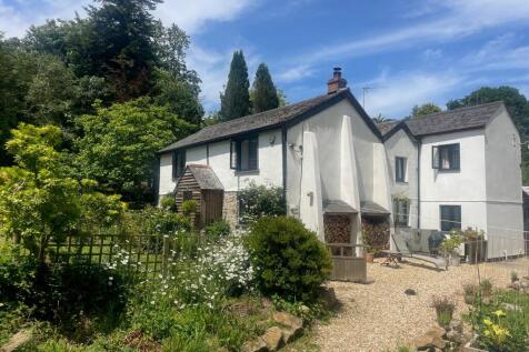 Truro TR3 4 bed detached house for sale
