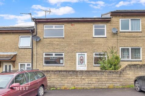 2 bedroom town house for sale
