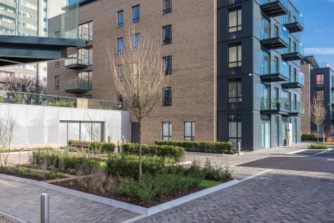 Heritage Place, Brentford TW8 2 bed apartment for sale