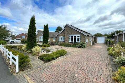 2 bedroom detached bungalow for sale