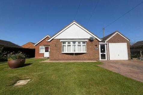 3 bedroom detached bungalow for sale
