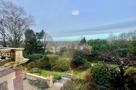 Giddy Lake, Wimborne 2 bed flat for sale
