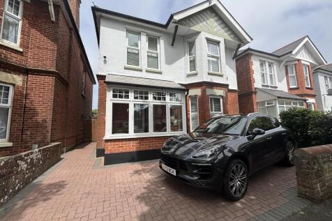 Cowper Road, Bournemouth 4 bed detached house for sale