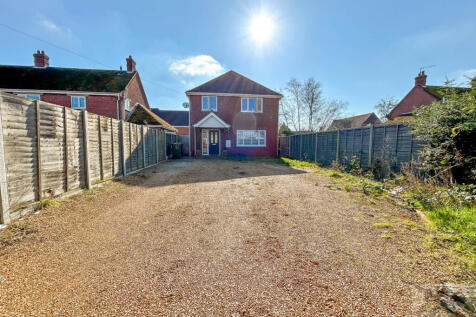 3 bedroom detached house for sale