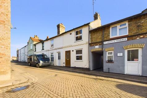 Sayer Street, Huntingdon... 3 bed terraced house for sale