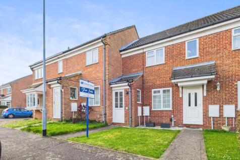 Hudpool, Godmanchester, Huntingdon. 2 bed terraced house for sale