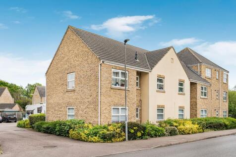 Beevor Court, Sapley Huntingdon. 2 bed apartment for sale
