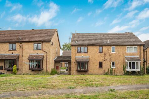 All Saints Way, Sawtry, Cambridgeshire. 1 bed cluster house for sale