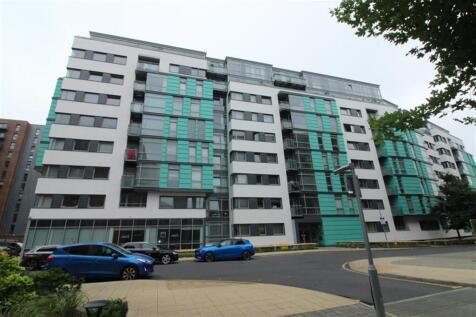 Manor Mills, Ingram Street, Leeds 2 bed flat for sale