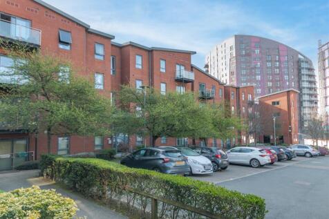 Bouverie Court, Leeds 2 bed apartment for sale