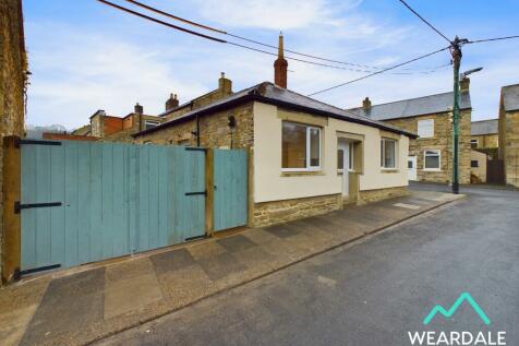 2 bedroom detached bungalow for sale