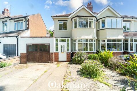 3 bedroom semi-detached house for sale
