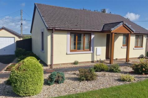 2 bedroom detached bungalow for sale