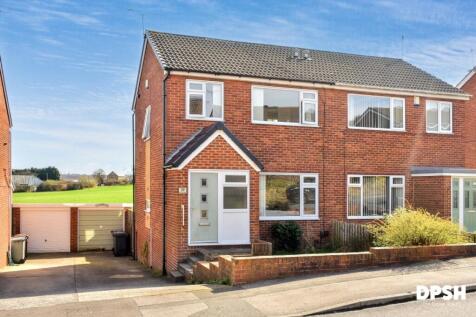 Harwill Rise, Churwell, Morley, Leeds 3 bed semi
