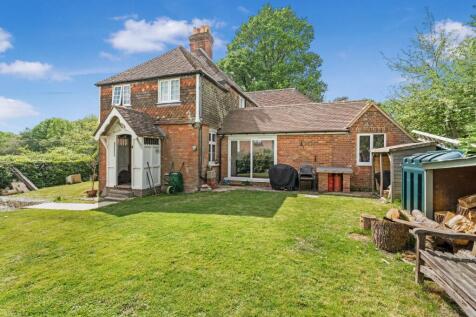 Goudhurst, Cranbrook TN17 3 bed cottage for sale
