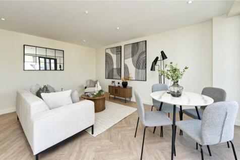 High Street, Beckenham, BR3 1 bed apartment for sale