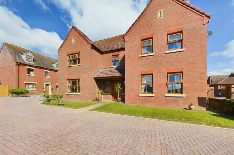 Sanderling Way, Porthcawl CF36 5 bed detached house for sale
