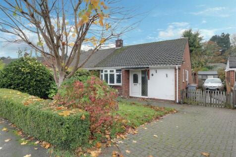 2 bedroom semi-detached bungalow for sale