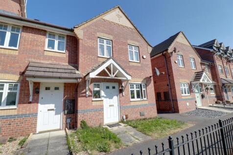 3 bedroom mews property for sale