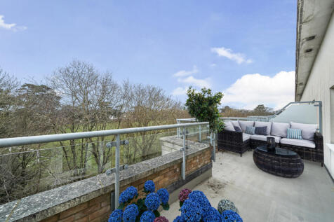 Wortley Road, Christchurch, BH23 1 bed apartment for sale