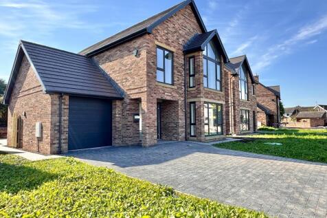 High End Close, Carlisle CA5 4 bed detached house for sale
