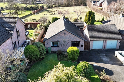 Carlisle CA5 3 bed detached bungalow for sale