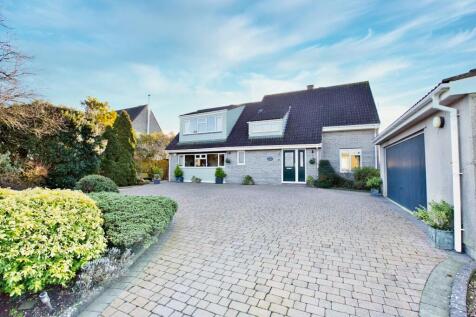 Glastonbury BA6 4 bed detached house for sale