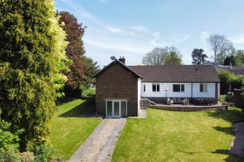 5 bedroom detached bungalow for sale