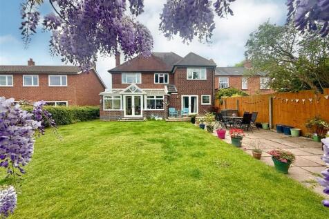 5 bedroom detached house for sale