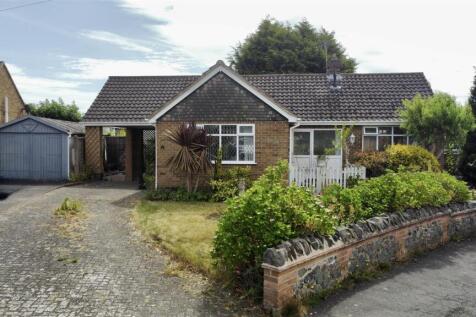 2 bedroom detached bungalow for sale