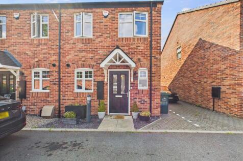 2 bedroom end of terrace house for sale