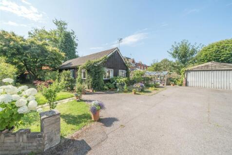 Headley Road, Hindhead GU26 3 bed bungalow for sale