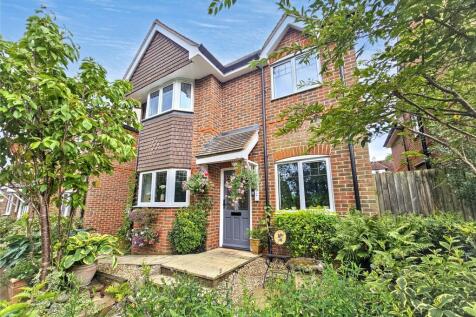 Crabtree Lane, Hampshire GU35 4 bed detached house for sale