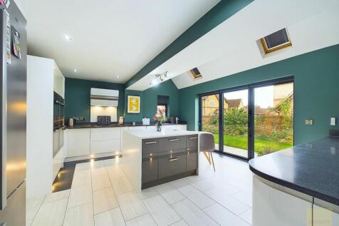 Templeman Drive, Stamford PE9 4 bed detached house for sale