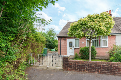 2 bedroom semi-detached bungalow for sale