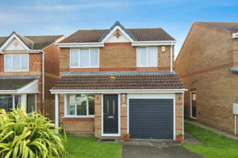 Bishops Drive, Ryton NE40 3 bed detached house for sale