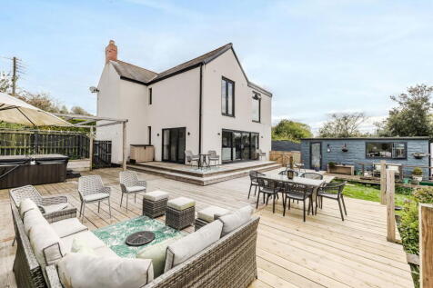 West Road, Mickley NE43 4 bed detached house for sale