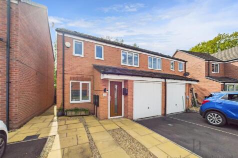 Jubilee Pastures, Cheshire CW10 3 bed semi