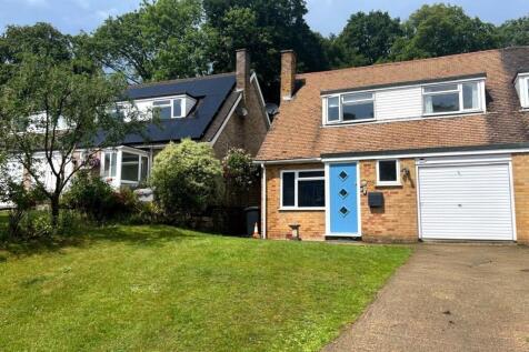 Kiln Ride, Upper Basildon, Reading... 3 bed semi