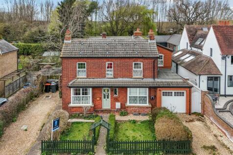4 bedroom cottage for sale