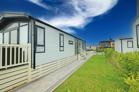 Lytham Edge, Bank Lane, Warton PR4 2 bed park home for sale