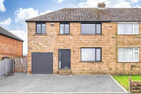 4 bedroom semi-detached house for sale