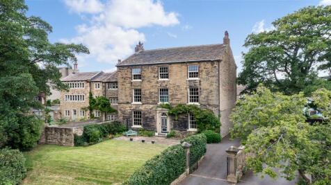 7 bedroom country house for sale