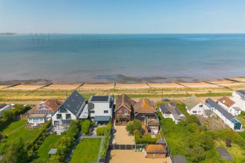 Preston Parade, Whitstable CT5 3 bed detached house for sale
