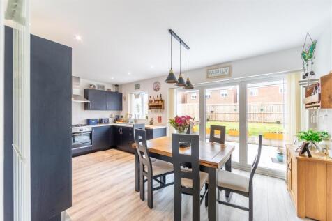 Tralee Court, Ashington NE63 5 bed detached house for sale
